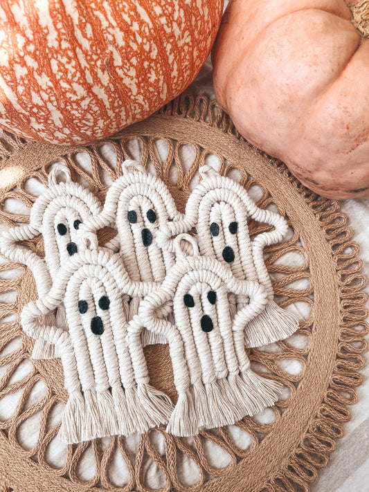 ‘Basic Betty’ Ghost