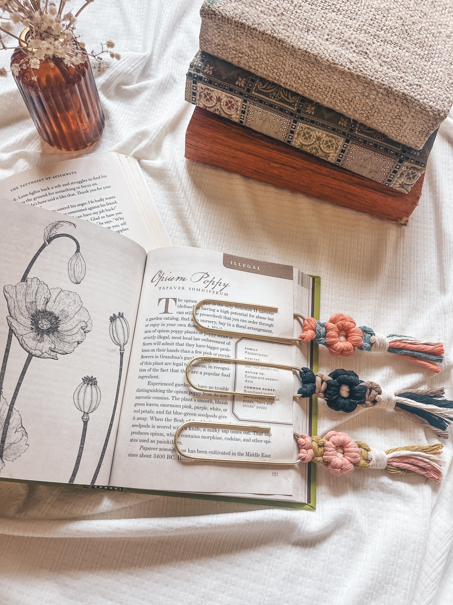 Daisy bookmarks