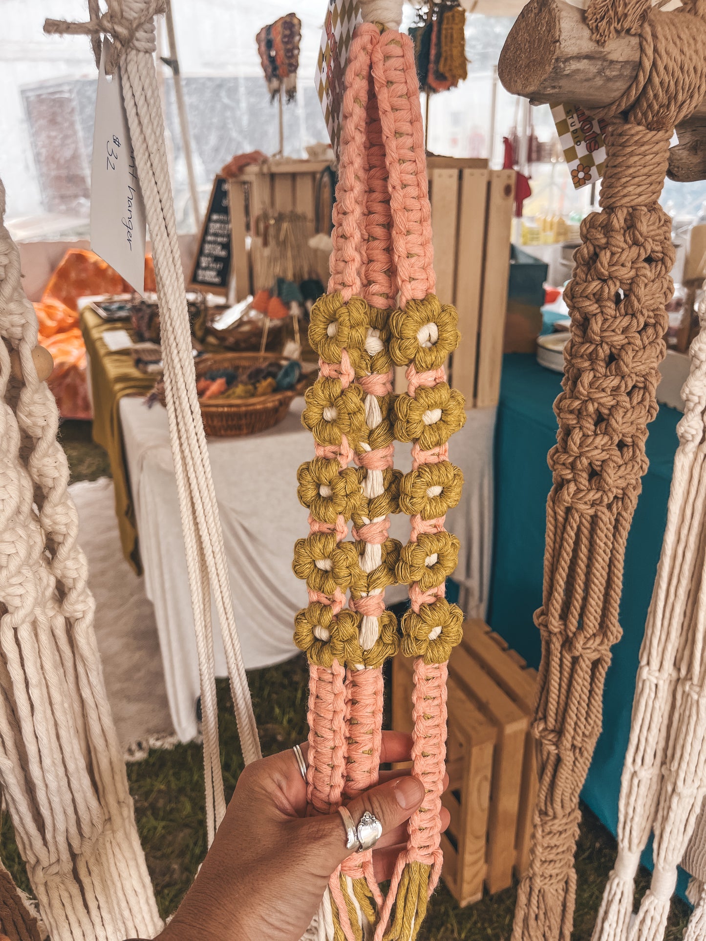 Daisy Plant Hanger