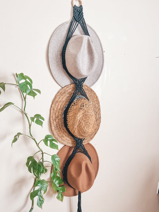 Triple hat hanger