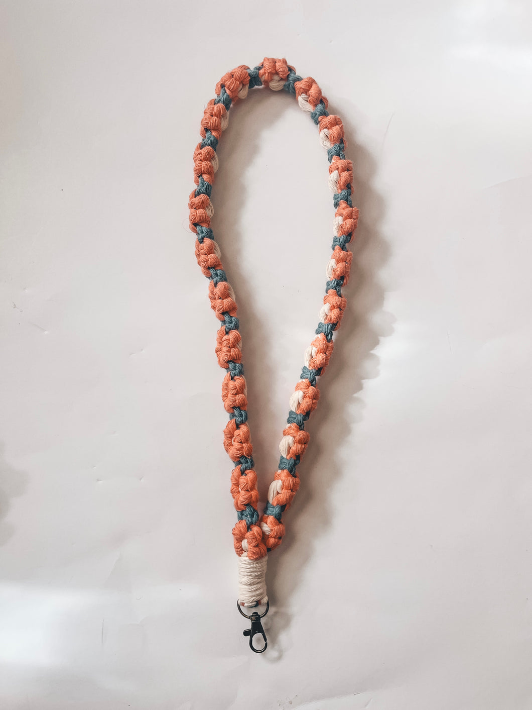 Daisy Lanyard