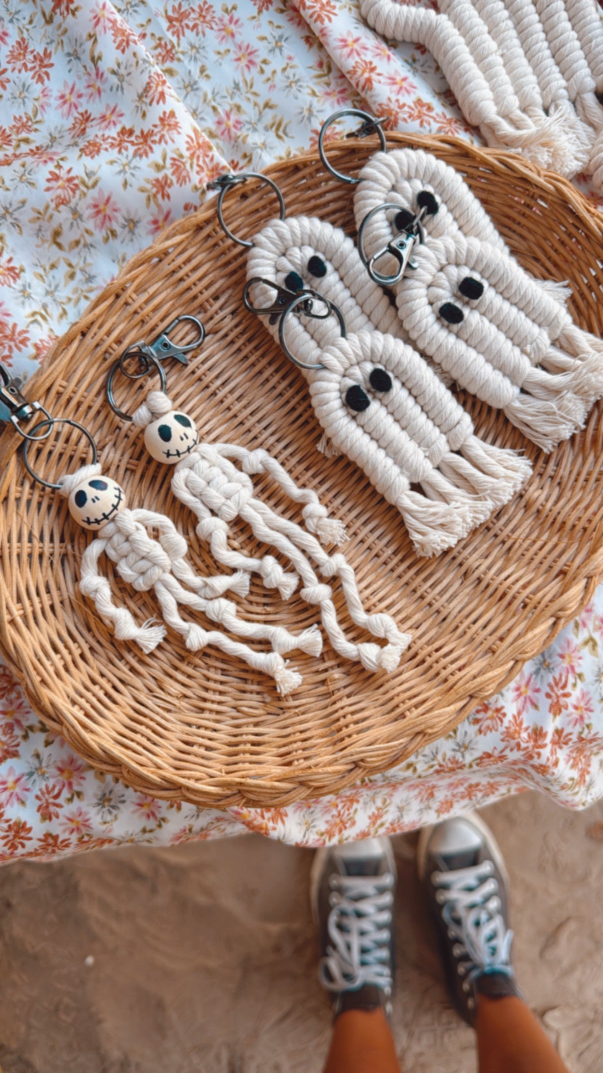 Ghosty + skeleton keychains