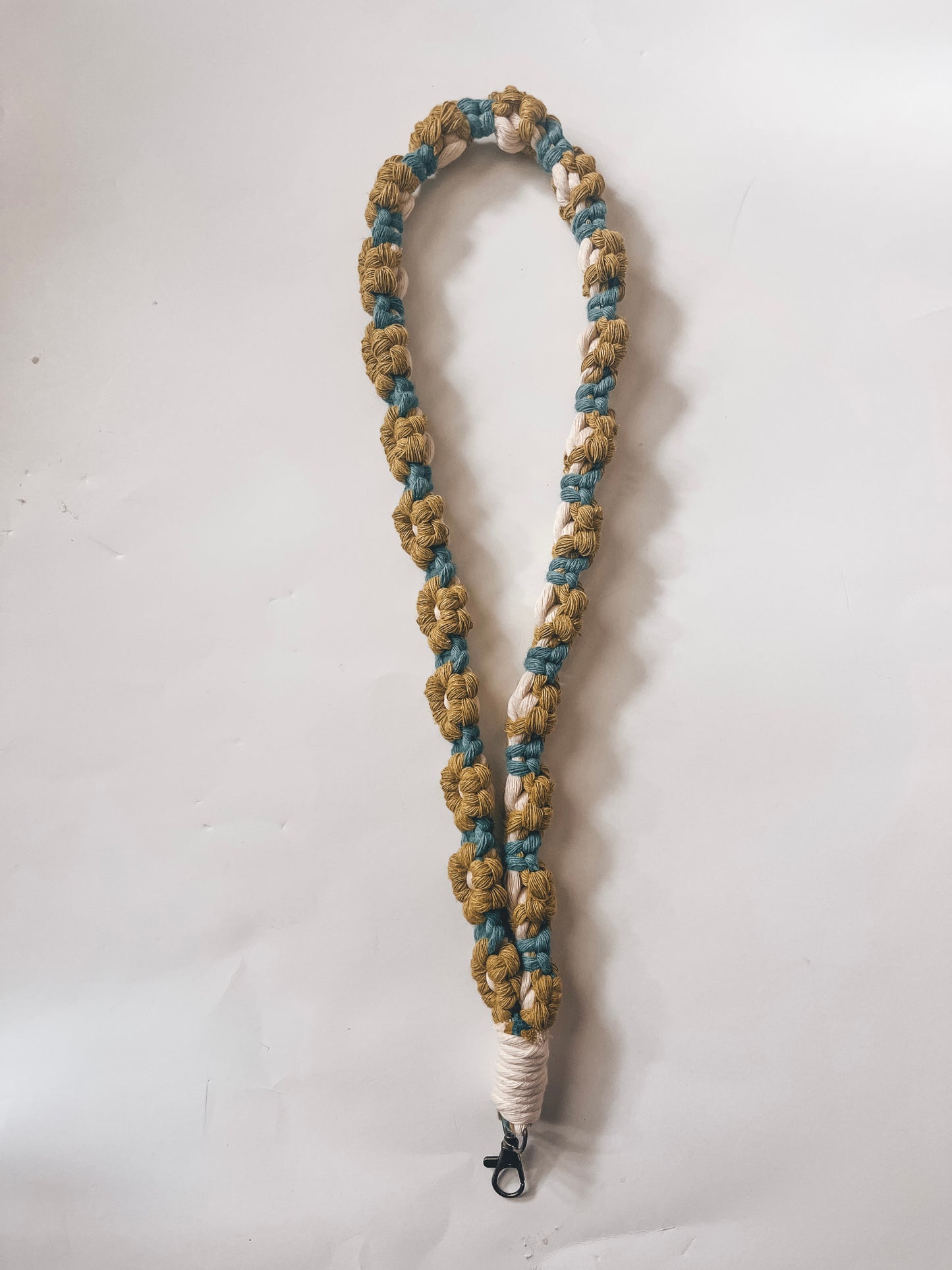 Daisy Lanyard