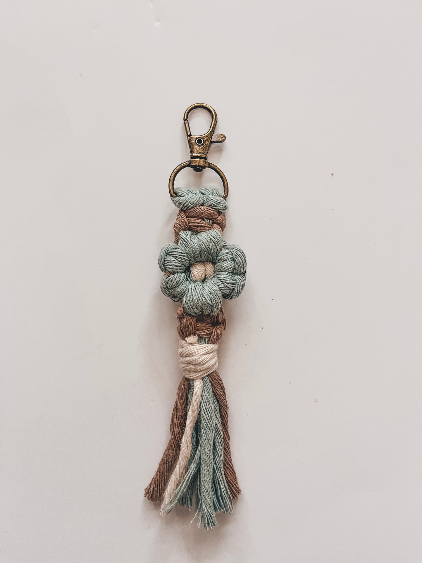 Mini daisy keychain