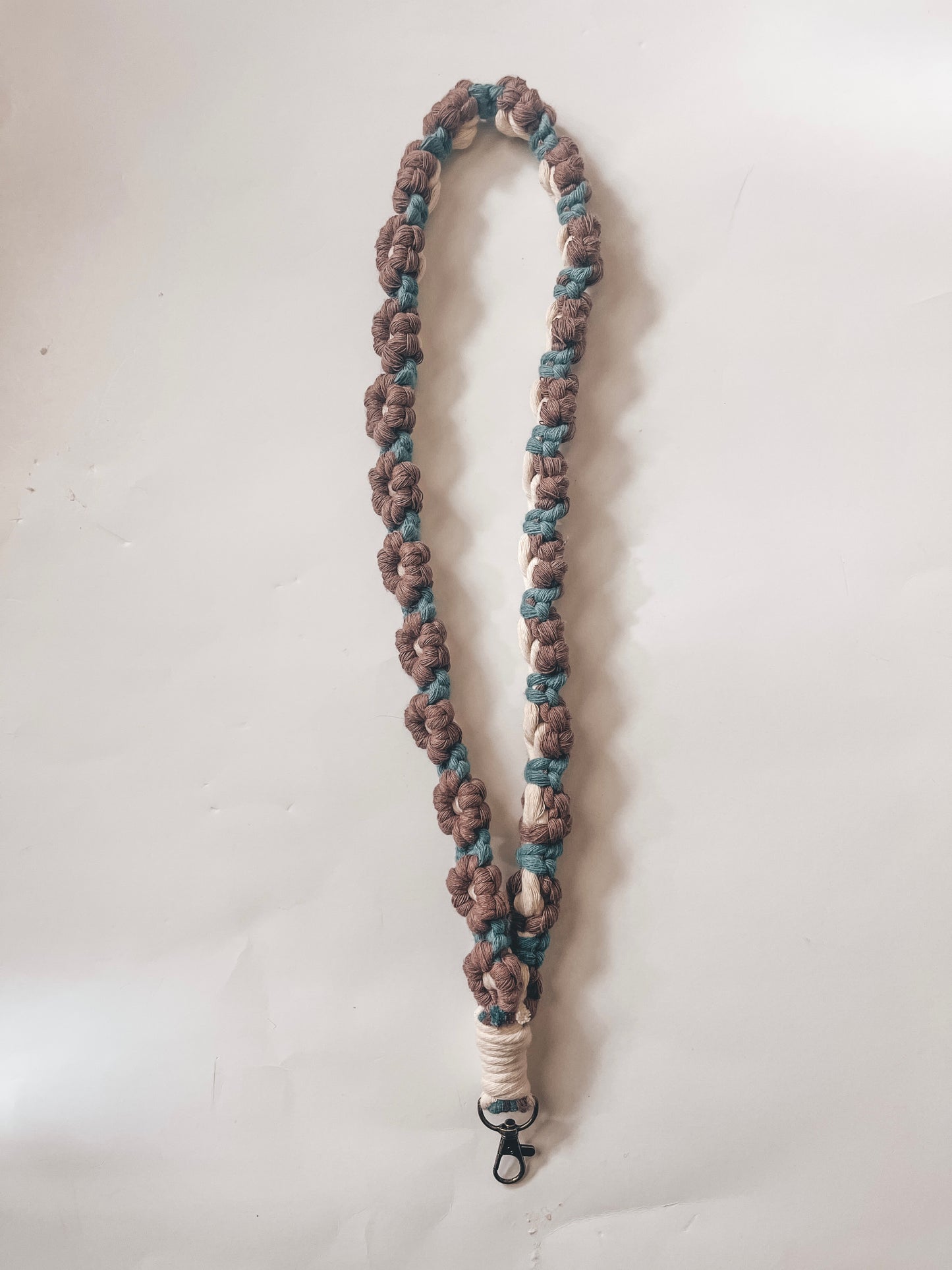 Daisy Lanyard