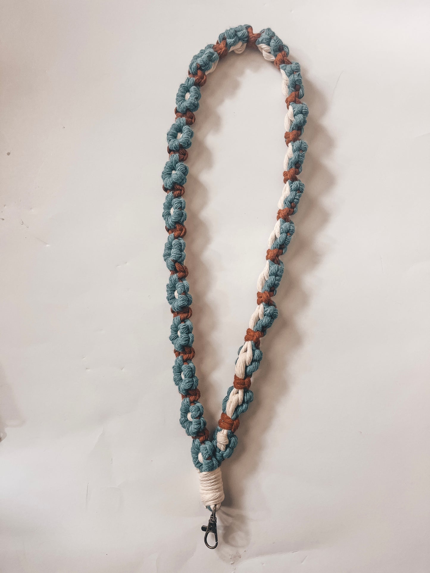 Daisy Lanyard
