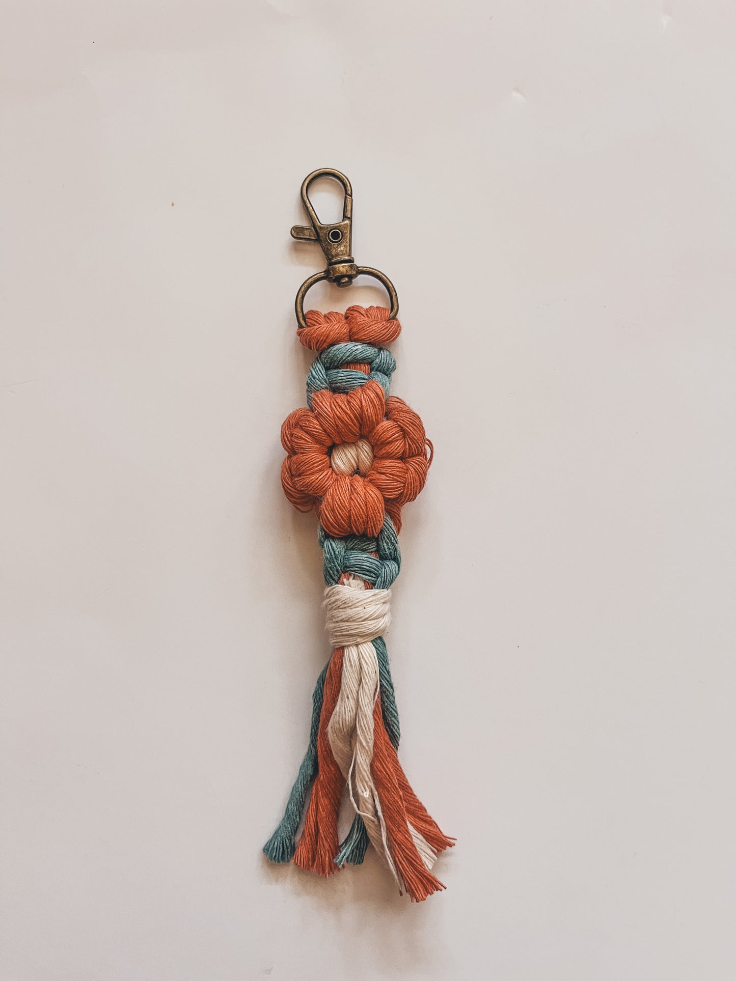 Mini daisy keychain
