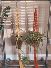 Load image into Gallery viewer, Plant Hanger with Beads
